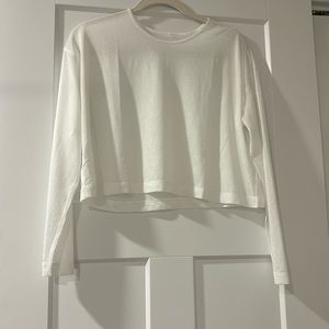 New ! Lulu no tag White T-Shirt S